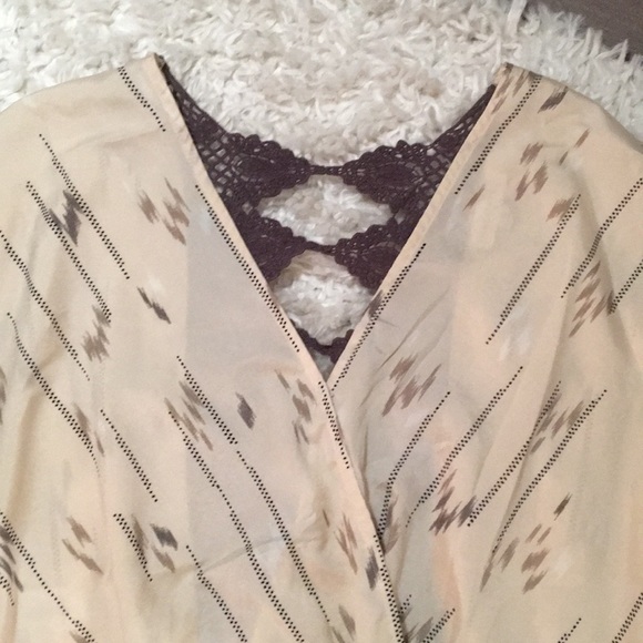 Lovestitch Lace Top - Picture 2 of 6